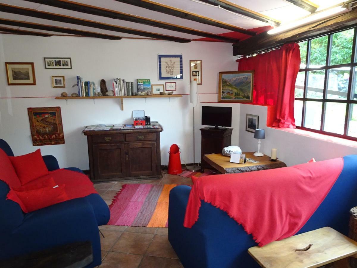 Vila Casa Zizi Crodo Exteriér fotografie
